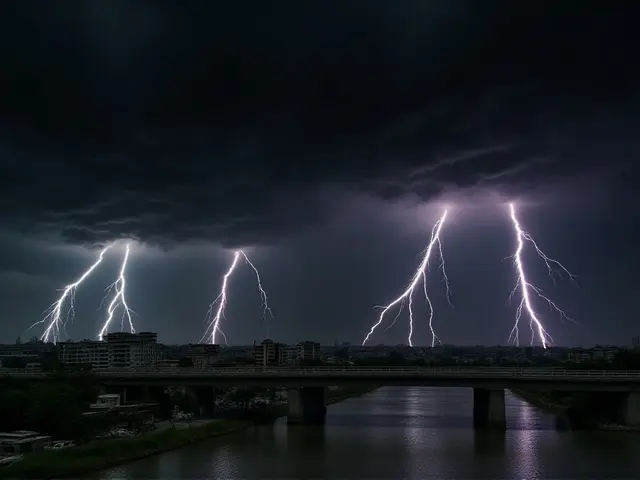 बिहार में बेमौसम बारिश और ओलावृष्टि का कहर: 36 जिलों की फसलें तबाह